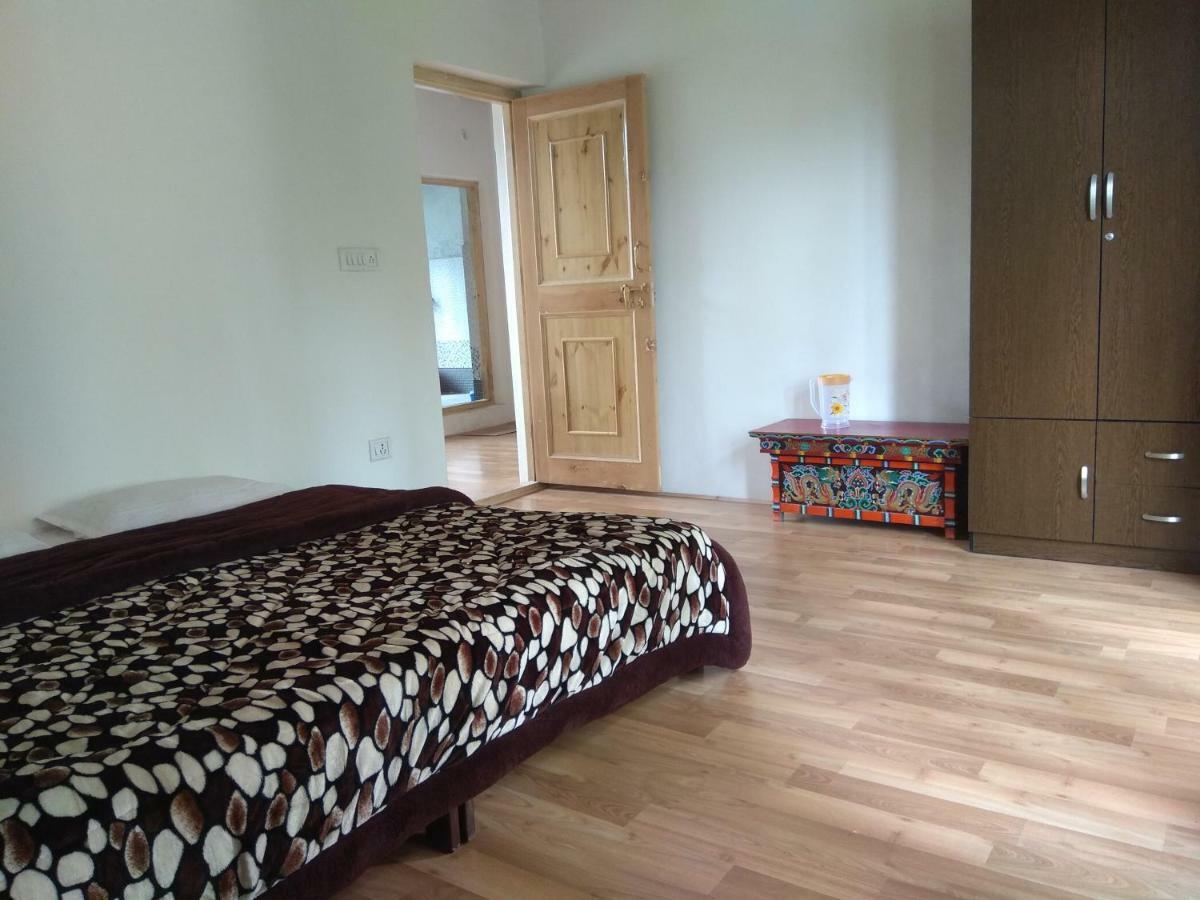 Chosdup Guest House Лех Екстер'єр фото